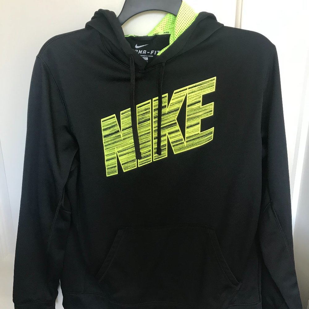 NWOT Nike Black/Light Green Therma-Fit Sweatshirt - Large